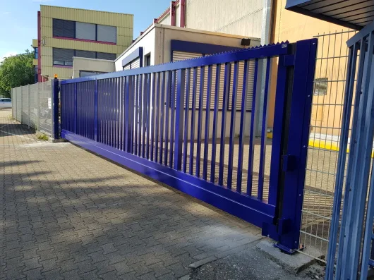 Hofschiebetor